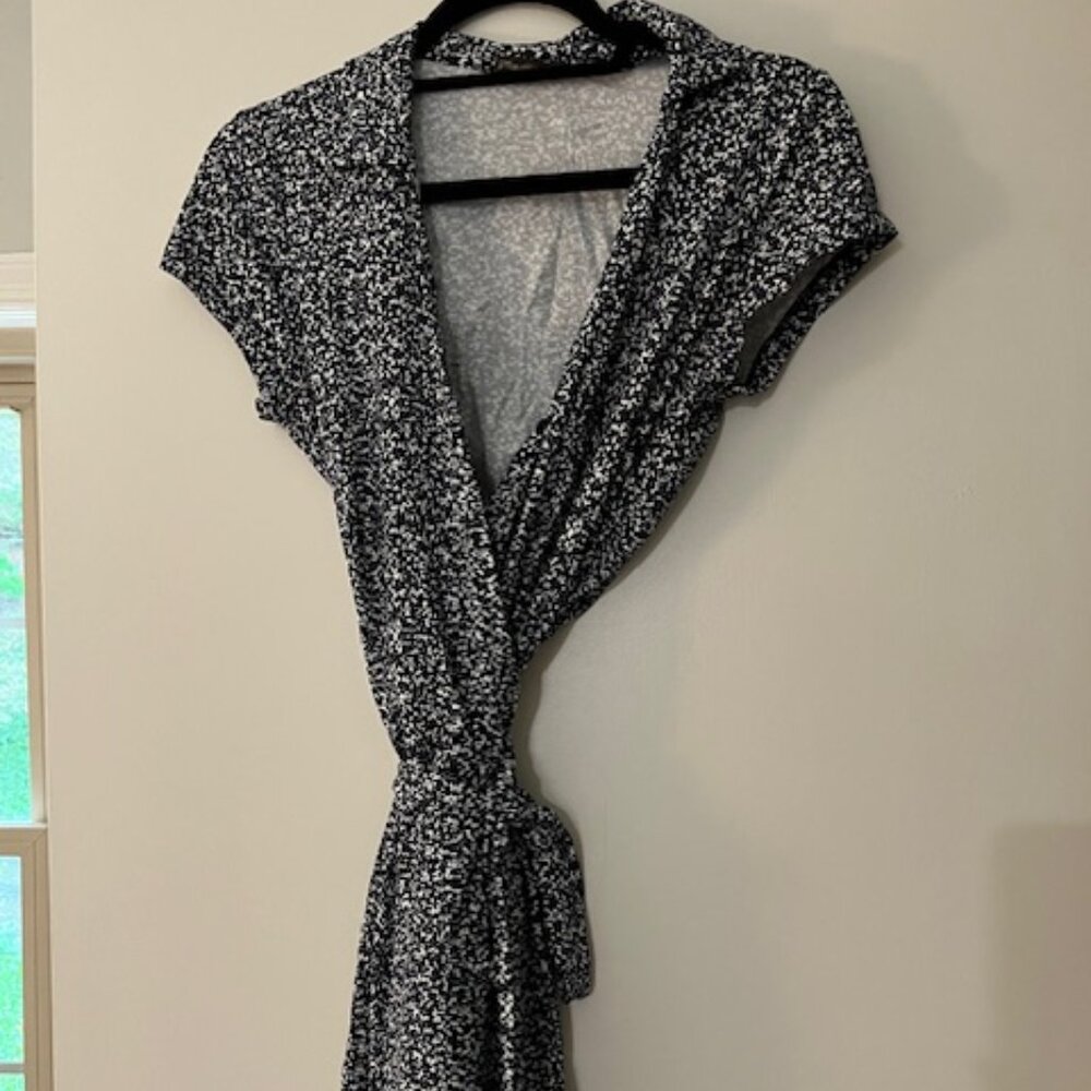 J. McLaughlin Light Blue and White Wrap Dress